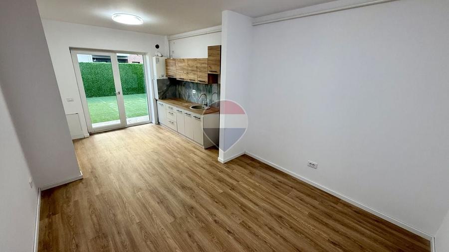 Apartament cu 2 camere semidecomandat, mobilat în Orașul Vechi