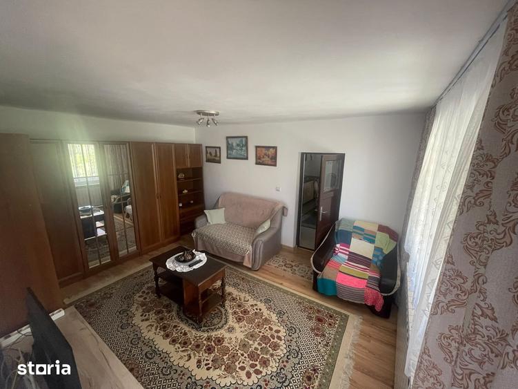 Casă cu 3 camere cu Teren 2850 Mp în Noșlac
