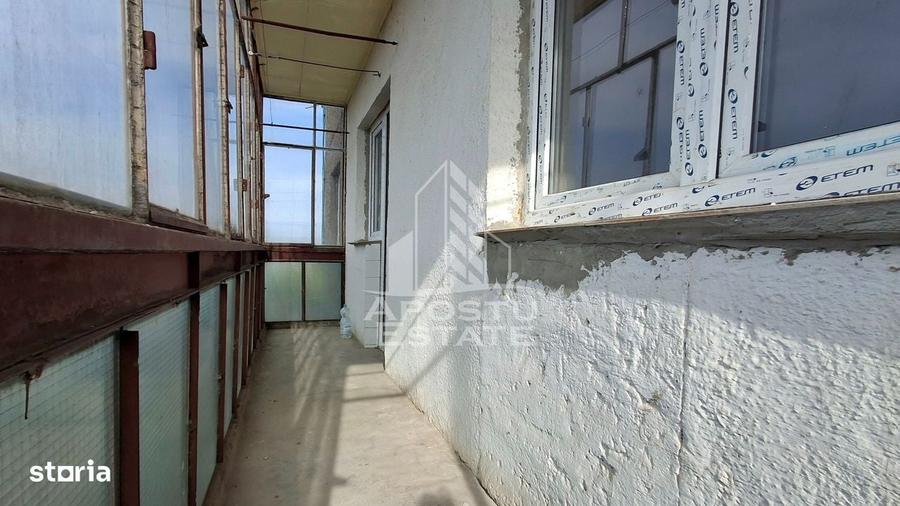 Apartament cu 4 camere în Sud