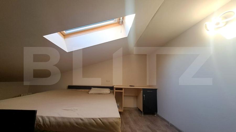 Apartament cu 3 camere decomandat, mobilat în Noua