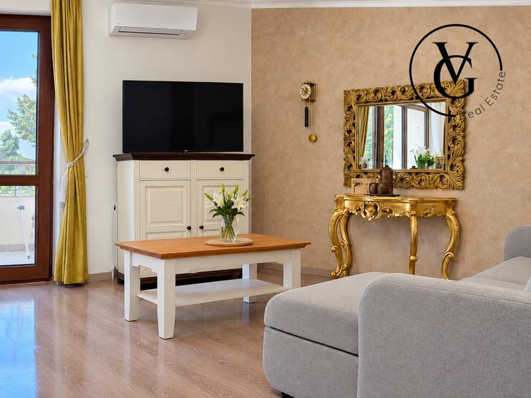 Apartament cu 2 camere semidecomandat, mobilat în Peninsula