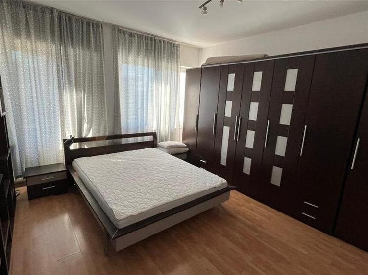 Inchiriere apartament 3 camere bloc nou zona Centrala- The Office - 8