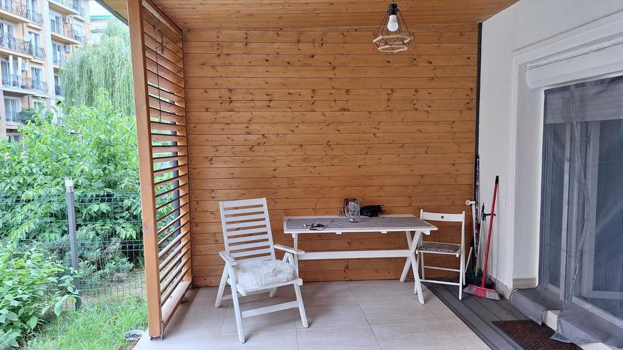 Apartament cu 2 camere decomandat în Crețuleasca