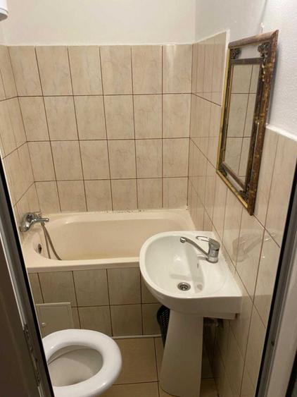 Garsonieră nedecomandată în Lipovei
