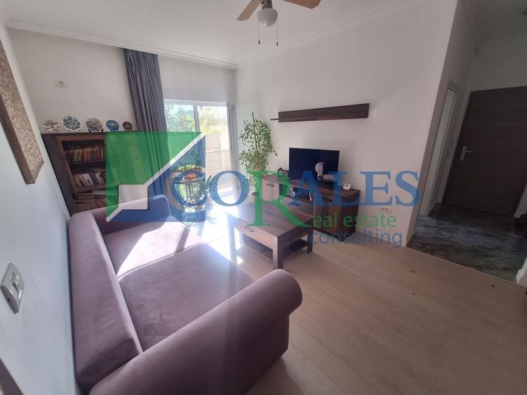 Apartament cu 2 camere semidecomandat, mobilat în Chișoda