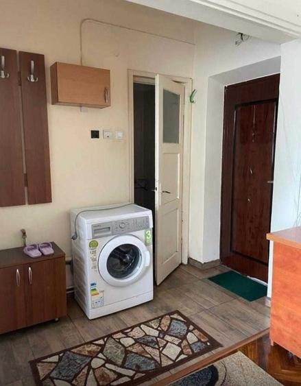 Garsonieră decomandată în Exercițiu