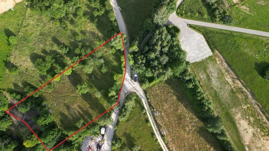 Teren Construcții intravilan de 2307 mp, în Bran
