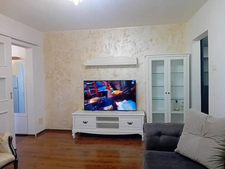 Apartament cu 2 camere semidecomandat în Olimp