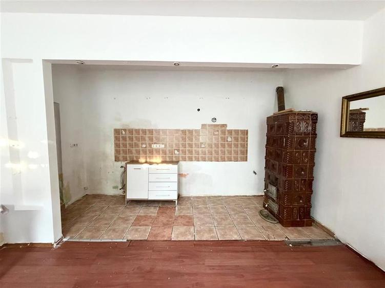 Apartament cu 2 camere decomandat în Ultracentral