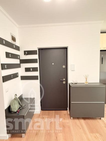Apartament cu 2 camere semidecomandat, mobilat în Borhanci