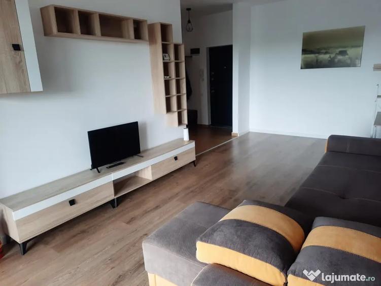 Apartament cu 2 camere decomandat în Mihai Bravu