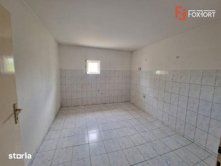 Casă cu 3 camere cu Teren 2096 Mp în Remetea Mare