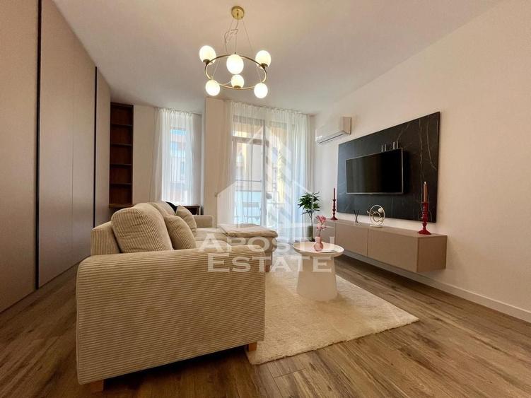 Apartament cu 2 camere semidecomandat, mobilat în Torontalului