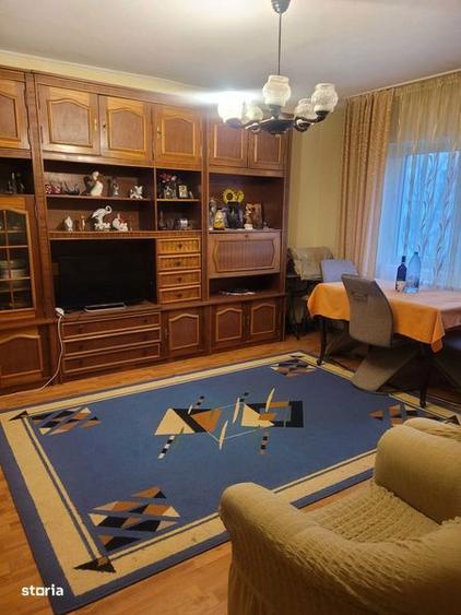 Apartament cu 3 camere în 13 Septembrie