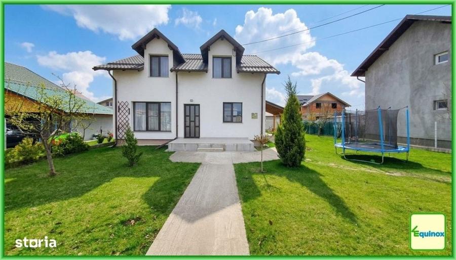 Casă cu 4 camere în Piatra