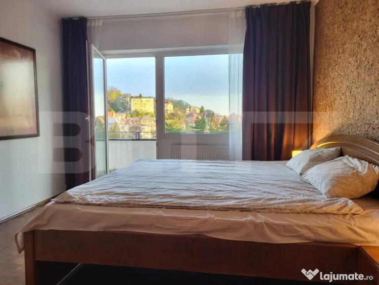 Apartament cu 2 camere semidecomandat în Ultracentral
