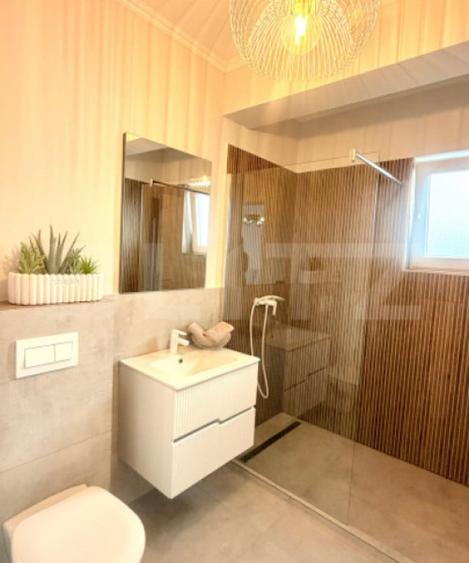 Apartament nou, semidecomandat, 3 camere, parcare subterana, - 4