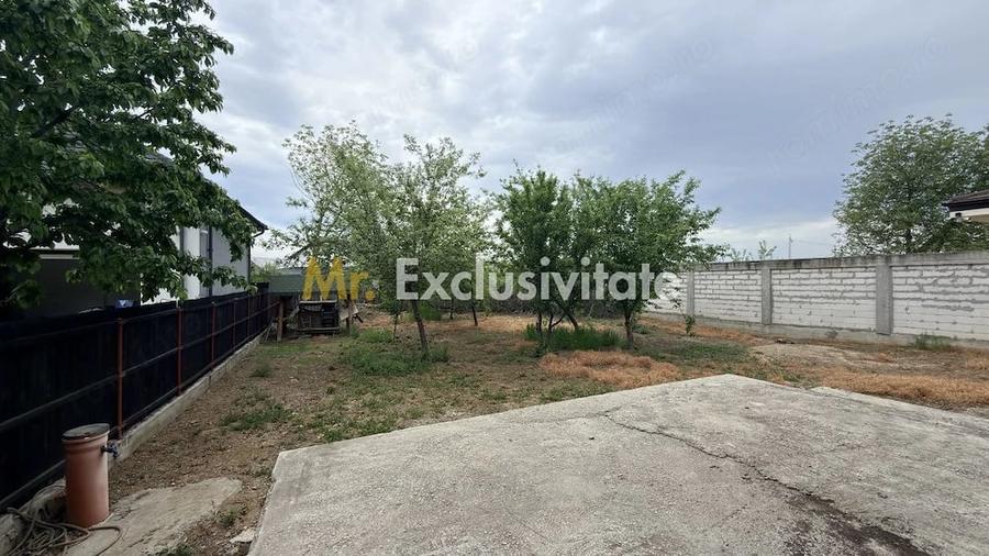 Casă cu Teren 800 Mp în Mărăcineni