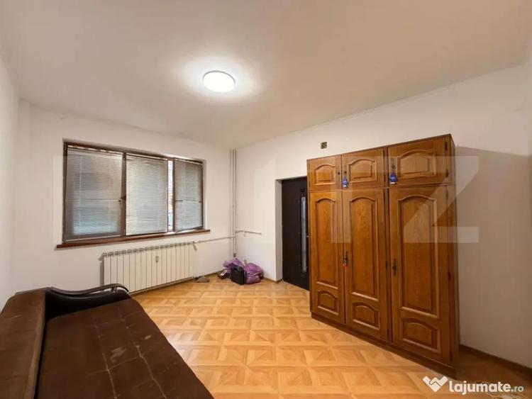 Garsonieră în Brazda lui Novac
