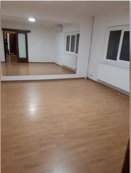 Apartament cu 2 camere decomandat în Nerva Traian