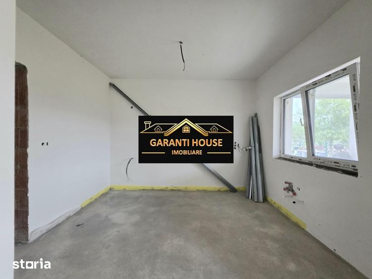 Casă cu 4 camere cu Teren 460 Mp în Recea