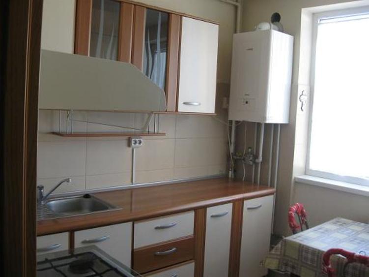 Apartament cu 2 camere semidecomandat, mobilat în Gheorgheni — fotografia 3