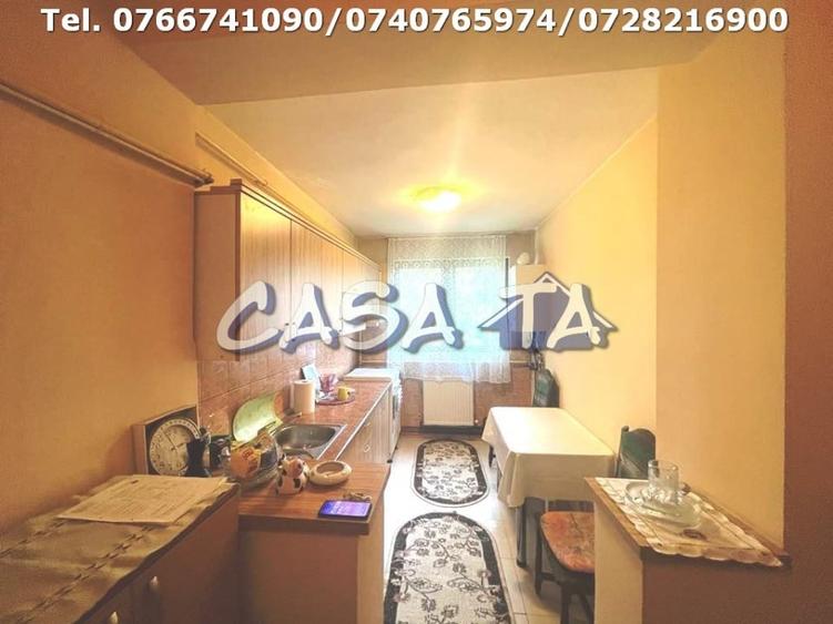 Apartament cu 2 camere semidecomandat, mobilat în 1 Mai