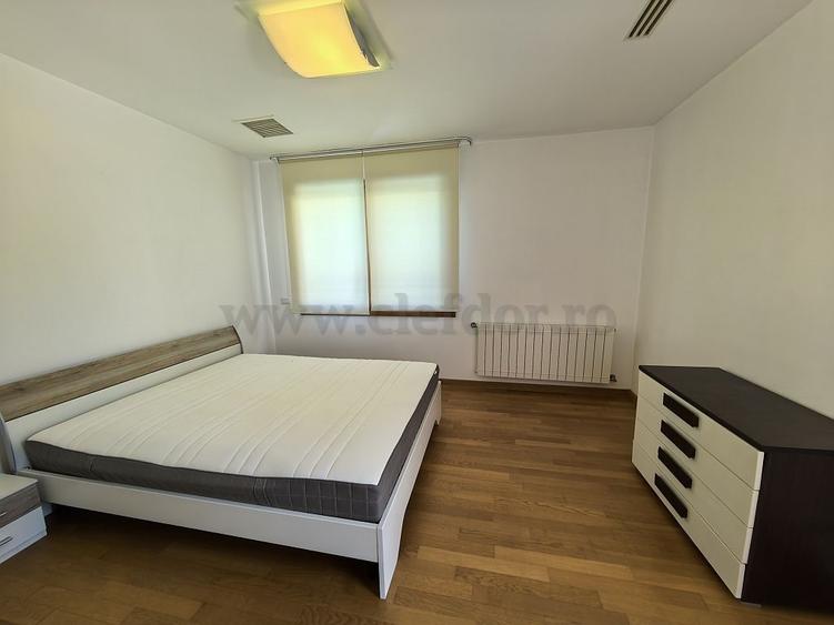 Casă individuală cu 5 camere cu Piscina în Pipera