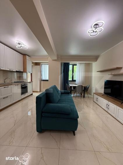 Apartament cu 2 camere în Micro 17