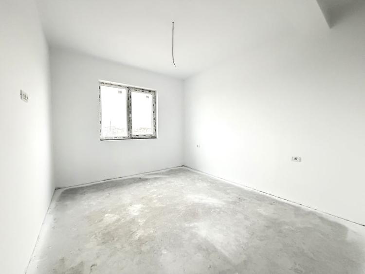 Duplex cu 4 camere cu Teren 330 Mp în Giroc