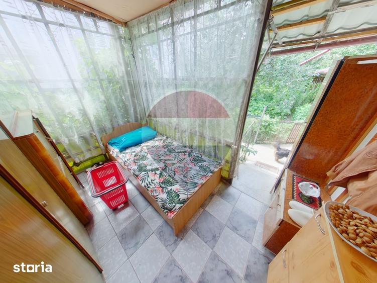 Casa / Vila cu 4 camere de vanzare - 3