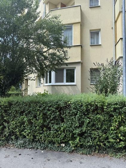 Apartament cu 2 camere decomandat în Grigorescu