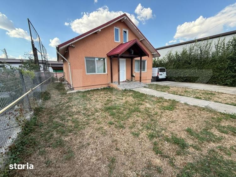 Casă cu 3 camere cu Teren 247 Mp în Pielești