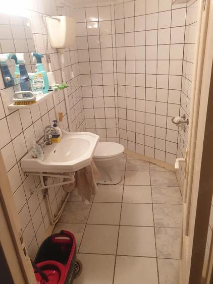 Spațiu comercial, de 60 mp, în Micul Dallas