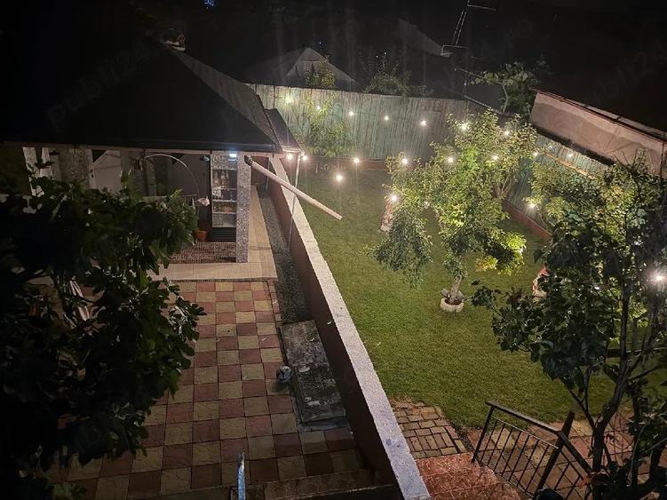 Casă cu 6 camere cu Teren 520 Mp în Central
