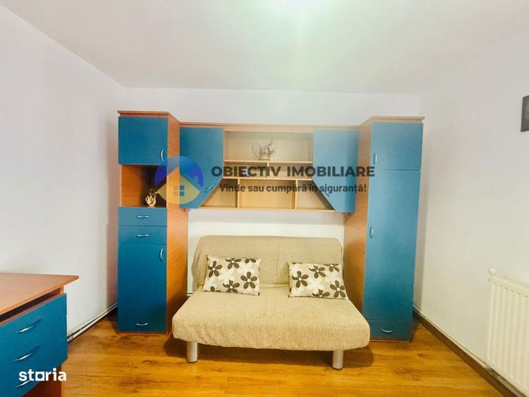 Apartament cu 3 camere decomandat în Central