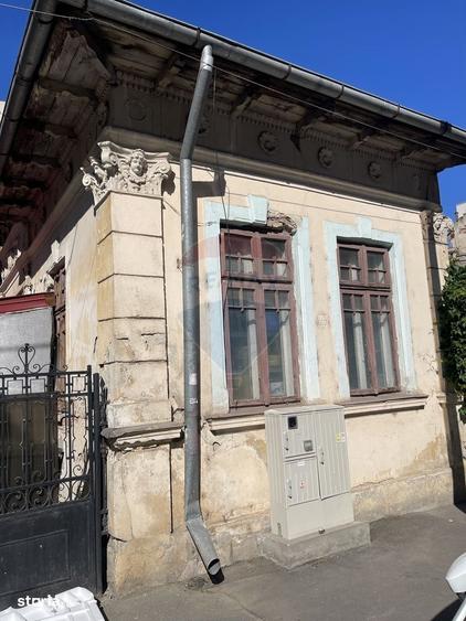 Casă cu 2 camere cu Teren 400 Mp în Pache Protopopescu