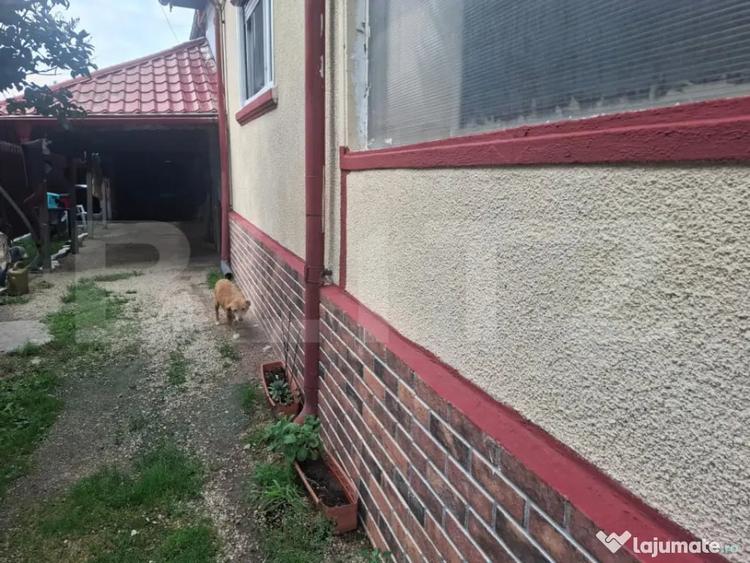 Casă cu 3 camere cu Teren 1980 Mp în Central