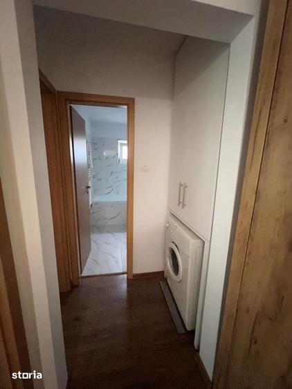 Apartament cu 3 camere decomandat în Giroc