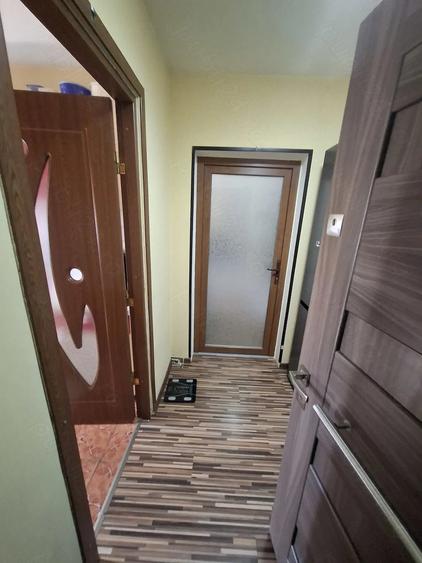 Apartament cu 2 camere semidecomandat în Govândari