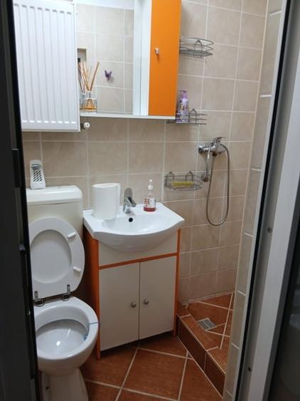 Casă cu 3 camere cu Canalizare în Iancului