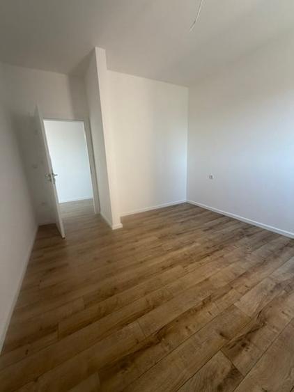 Apartament cu 3 camere decomandat în Decebal
