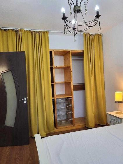 Apartament cu 2 camere decomandat în Runcu