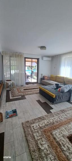 Casă cu 5 camere cu Teren 750 Mp în Valea Borcutului