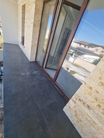 Casă individuală cu 6 camere cu Teren 350 Mp în Cetate