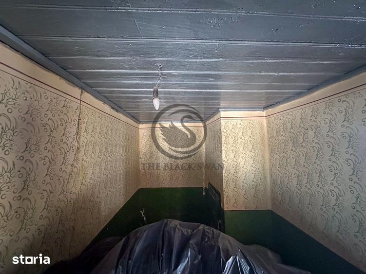 Casă cu 7 camere cu Teren 1100 Mp în Ciorani
