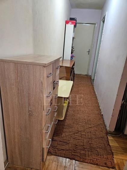 Apartament cu 3 camere semidecomandat în Gheorgheni