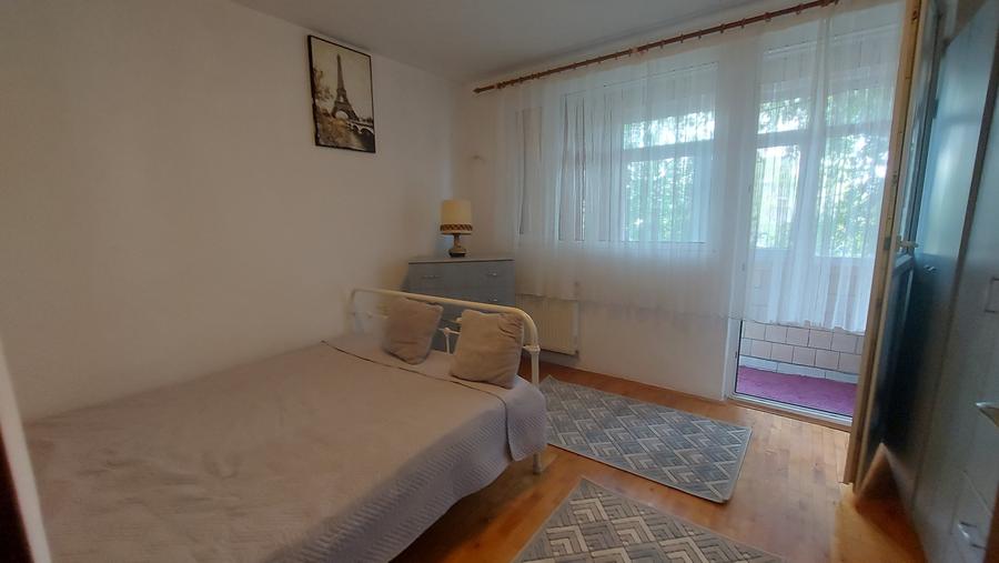 Apartament cu 2 camere decomandat în Cantemir