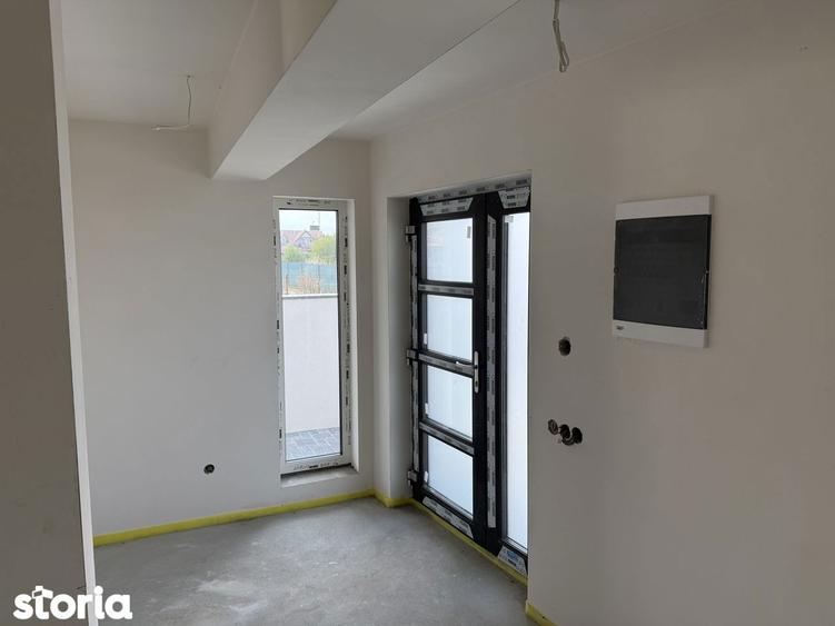 Casă cu 4 camere cu Teren 600 Mp în Țiglari