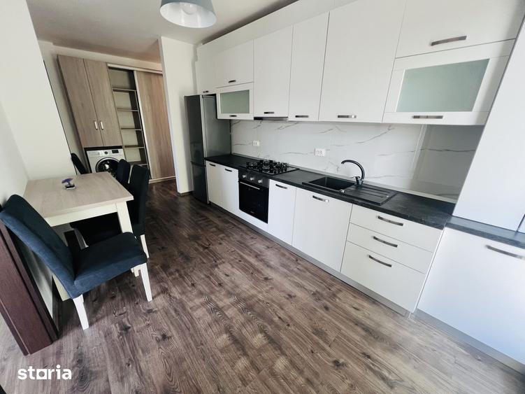 Apartament cu 3 camere în Calea Moldovei